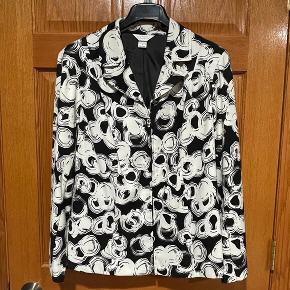 CJ Banks Jackets & Blazers - CJ BANKS Women's X Black White Full Zip Business Jacket Blazer NWOT NEW